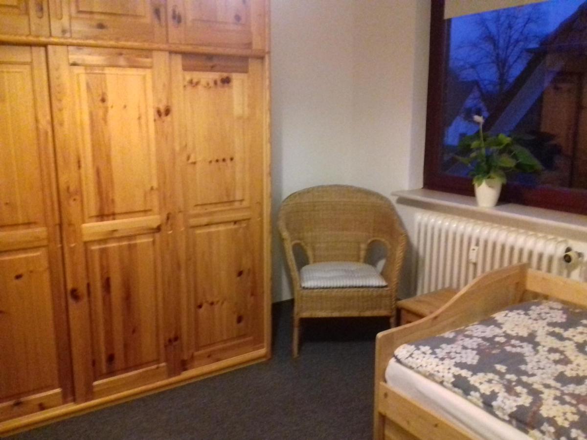 Ferienwohnung, Monteurwohnung Bis 6 Personen Rottorf 外观 照片